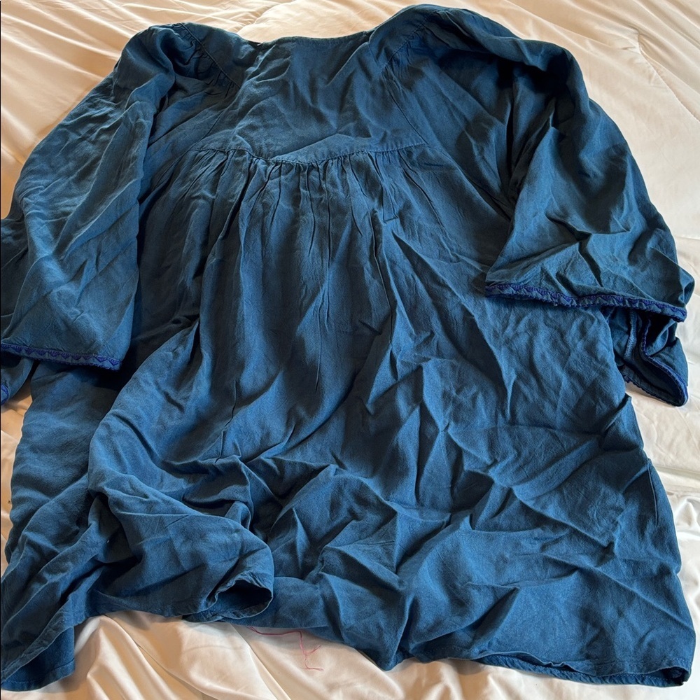 CATO Rayon embroidered V neck short sleeve whimsical denim wash shirt Xl NWT - Picture 7 of 11